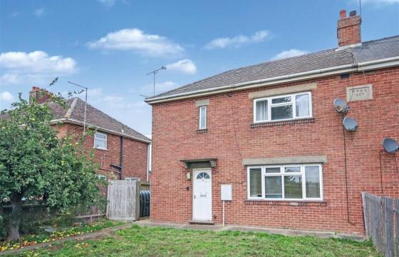 Semi-detached house requiring modernisation in WISBECH photo