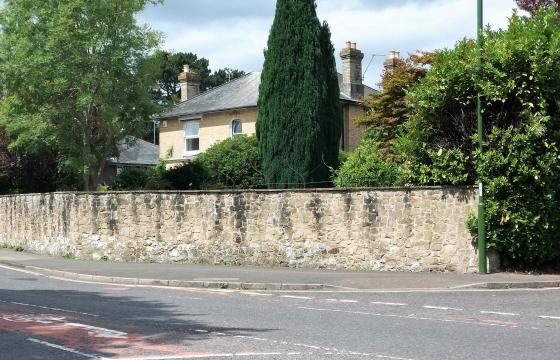 House + Plot with PP for sale in East Grinstead photo