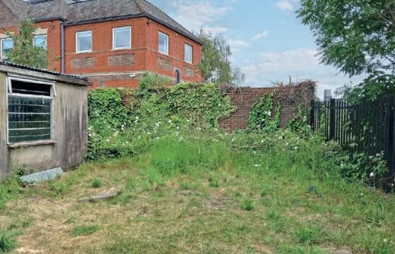 Planning permission for 2 semi-detached houses in NEWBURY photo