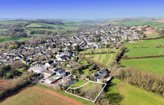 1117. Land for sale in Chillington photo