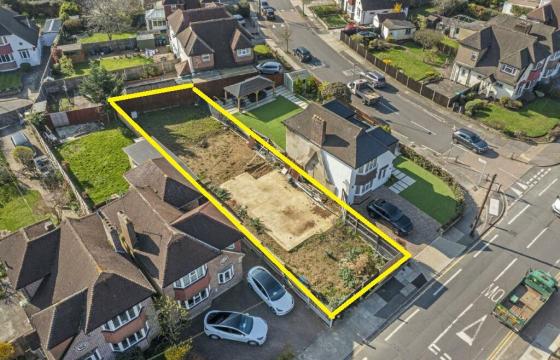 Land for sale in New Malden photo