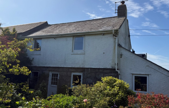 Semi-Detached Cottage For Updating in Penzance photo