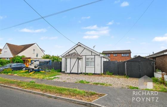 Land for sale in Canvey Island photo