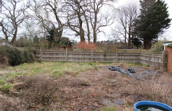 Under Offer, Redevelopment opportunity in Henley On Thames photo