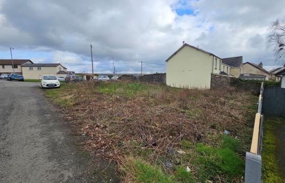 Land for sale in Pontypool photo