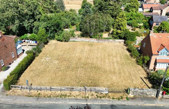 Land for sale in Ripon photo