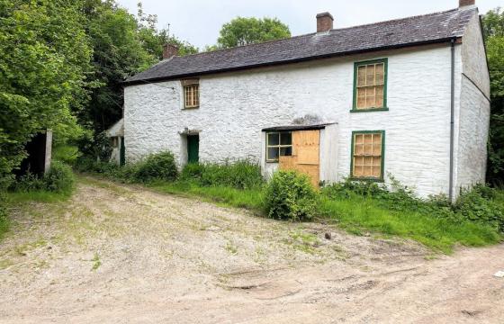 Property for refurbishment in TRURO photo