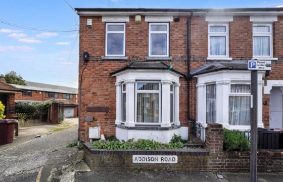 The property requires a program of refurbishment in Reading photo