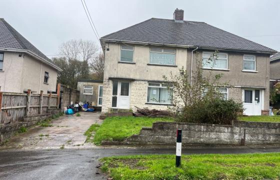 The property requires full refurbishment in Bridgend photo