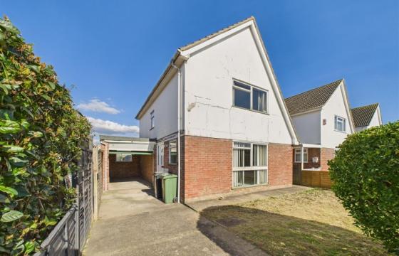 The property would now benefit from basic updating in Weston-super-Mare photo