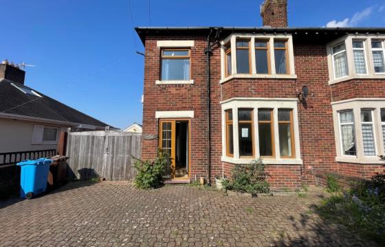 House In Need Of Some Modernisation in Lytham St. Annes photo