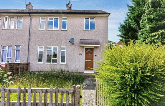 House requiring updating/refurbishment in ALTON photo