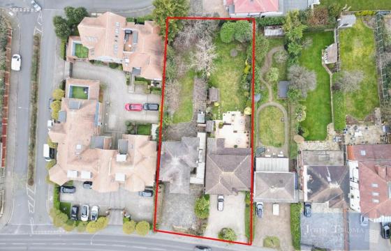 SCOPE TO DEVELOP in Chigwell photo