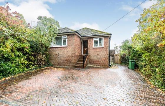Property for extension in Eastleigh photo