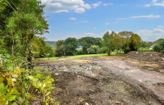 Land for sale in Gunnislake photo