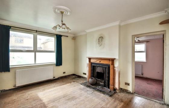 House requiring modernisation in MARCH photo
