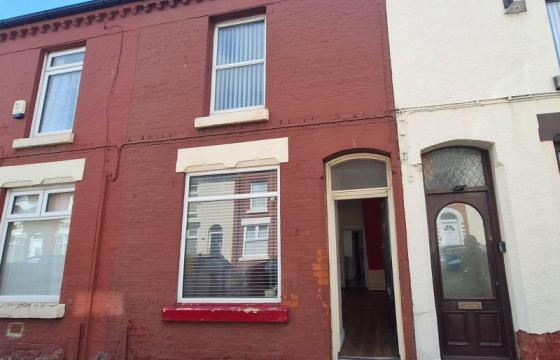 Property in need of modernisation in Liverpool photo