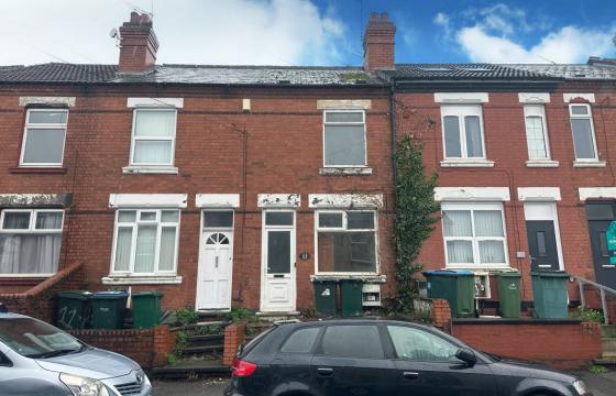 The property is in need of modernisation in Coventry photo