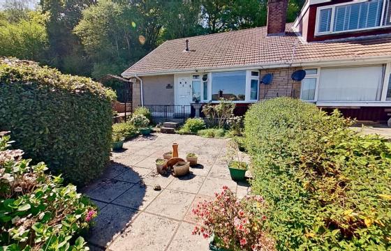 Scope to add a more modern finish in Pontypridd photo