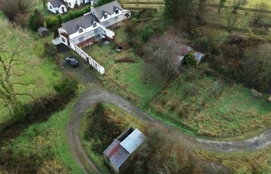 Property in need of general modernisation in Lampeter photo