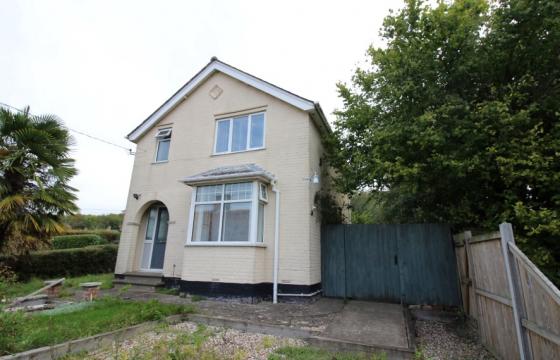 Property for improvement in Ipswich photo