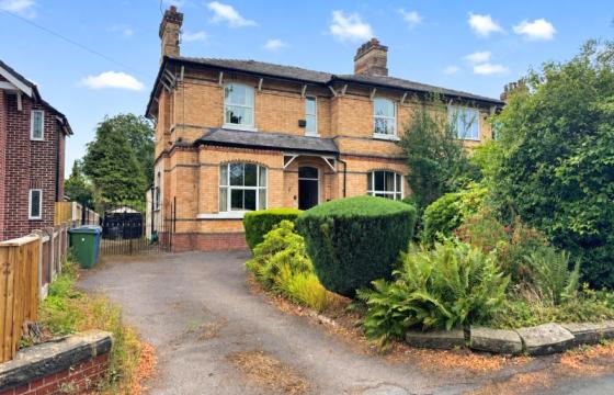 Period residence for modernisation in Cheadle photo