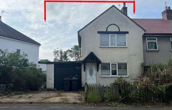 Property in need of modernisation in Nuneaton photo