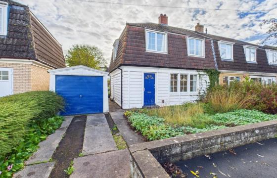 Superb redevelopment opportunity in Westbury-on-Trym photo