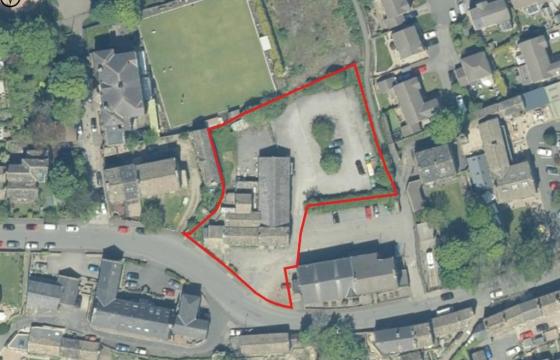 Freehold residential development site in HUDDERSFIELD photo