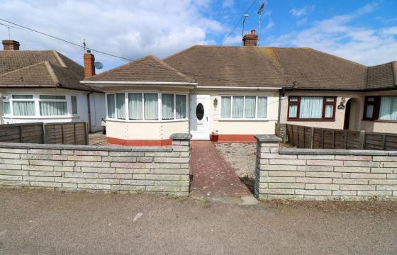 Property for modernisation in Hockley photo