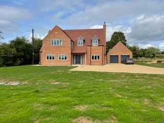 Plot with PP for sale in Three Ashes photo