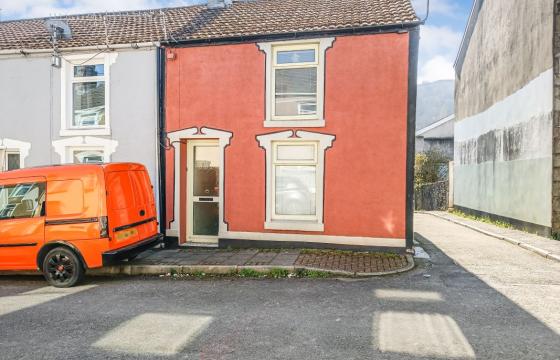 The house requires complete modernisation in Aberdare photo