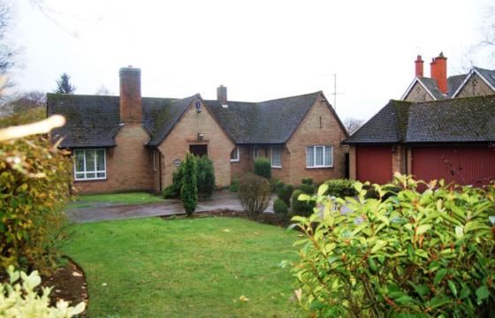 Property for renovation in Northampton photo