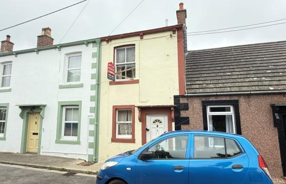 Terraced house for modernisation in Wigton photo