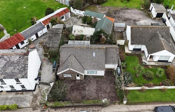 Bungalow requires some modernisation in Hayle photo