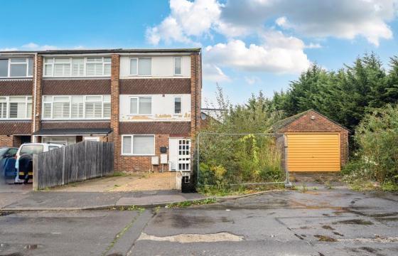 Land for sale in Windsor photo