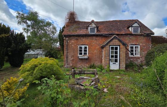 Requires complete modernisation and improvement in Solihull photo