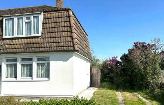 House requiring modernisation in Chelmsford photo