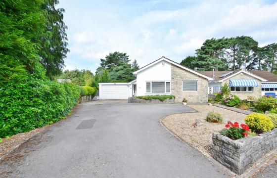 Property for modernisation in Ferndown photo