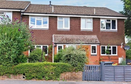 House requiring updating/refurbishment in SALISBURY photo