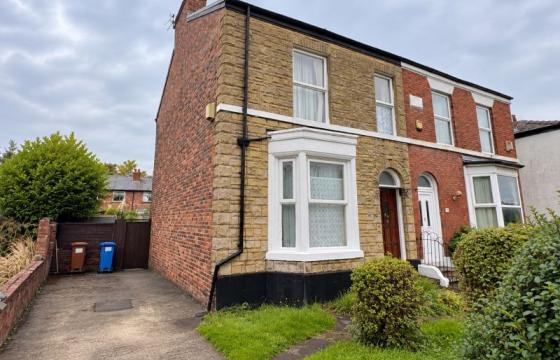 Property requiring refurbishment in Stockport photo