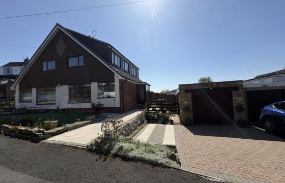 Bungalow acquiring some modernisation in Oldham photo