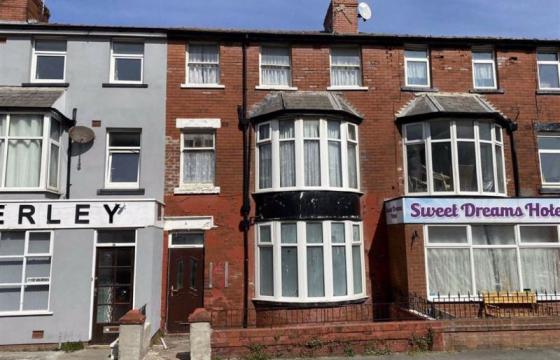 Property for refurbishment in Blackpool photo