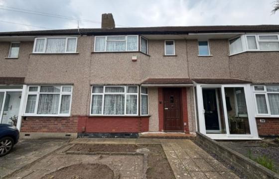 Requires a program of refurbishment in Ruislip photo