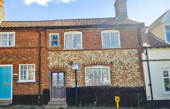 Property for improvement in Wymondham photo