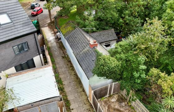 Bungalow in need of renovation in Handsworth photo