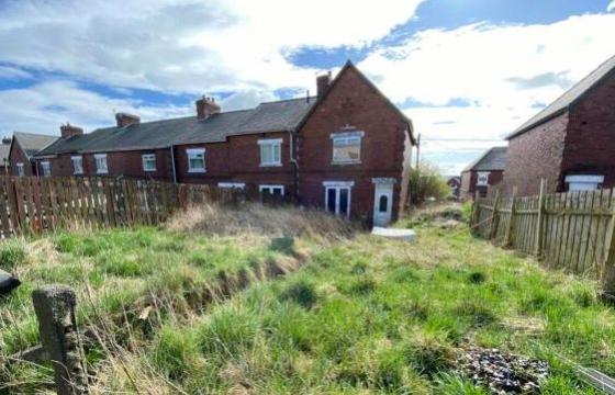 The property requires renovation in Stanley photo