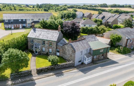 Property for refurbishment in Liskeard photo