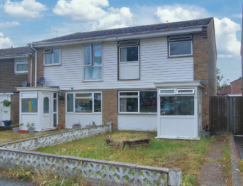 Property for updating in Romsey photo