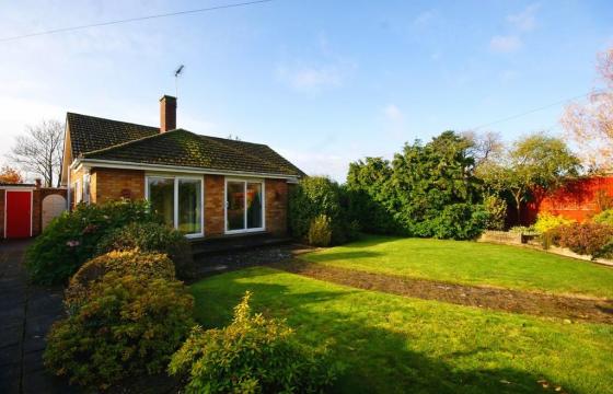 Property for modernisation in North Hykeham photo